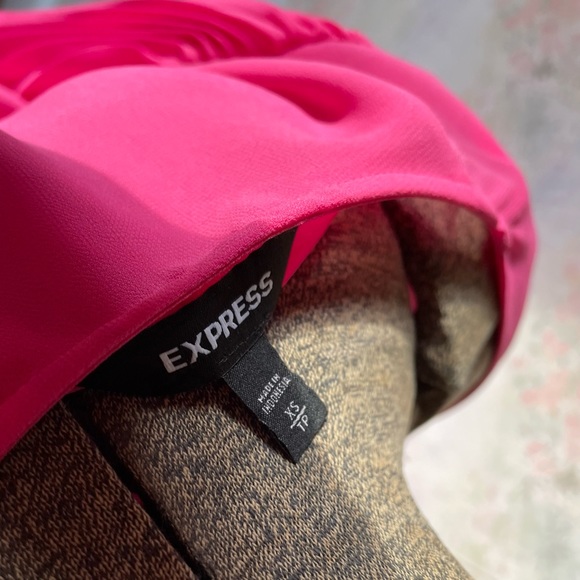 Hot Pink Express Open Back Crop Top XS - Picture 4 of 9